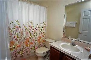 1029 3 Bedroom Pool Home, Eagle Pointe Kissimmee